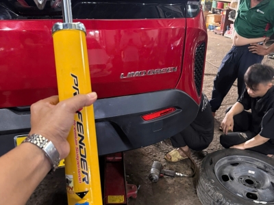 Limo GREEN lên phuộc sau  Pro Fender êm ái