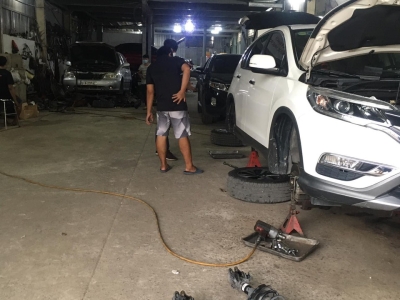 DỊCH VỤ SỬA GIẢM XÓC Ô TÔ UY TÍN | GARAGE TIẾN NGUYỆN