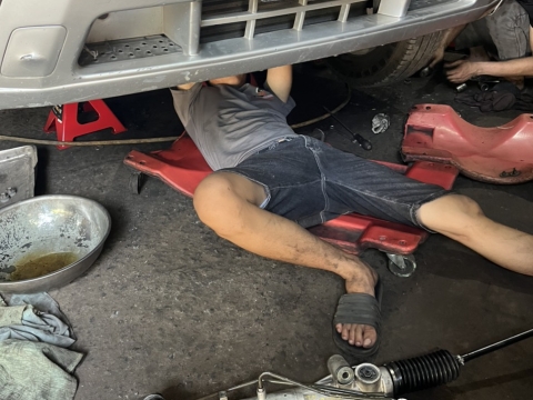 Chuyên sửa chữa gầm xe 