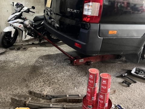Chuyên sửa chữa gầm xe 