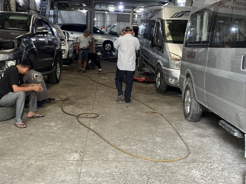 Chuyên sửa chữa gầm xe 