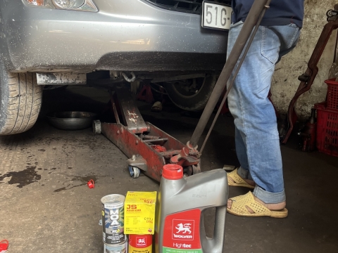Chuyên sửa chữa gầm xe 