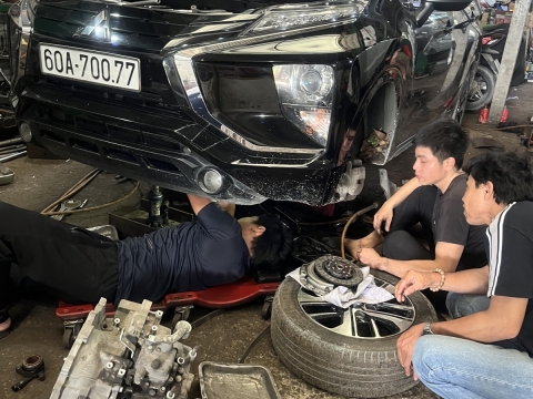 Nhận gia công phục hồi thước tay lái các tỉnh gửi vào nhe e