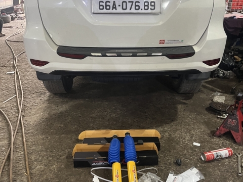 Xe kiểm tra gầm Rotin , thuót láy,bố li hợp,bố thắng,vớt đĩa thắng . .v . .v..