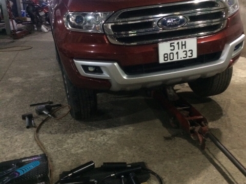 sửa xe ô tô 