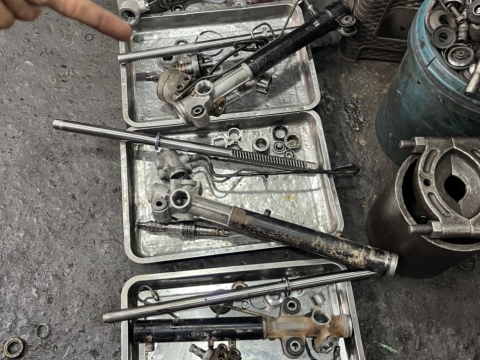 Chuyên sửa chữa gầm xe 