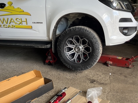 Chuyên sửa chữa gầm xe 